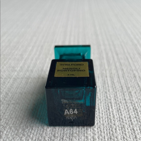 Tom Ford Neroli Portofino miniature fragrance - Picture 8 of 9